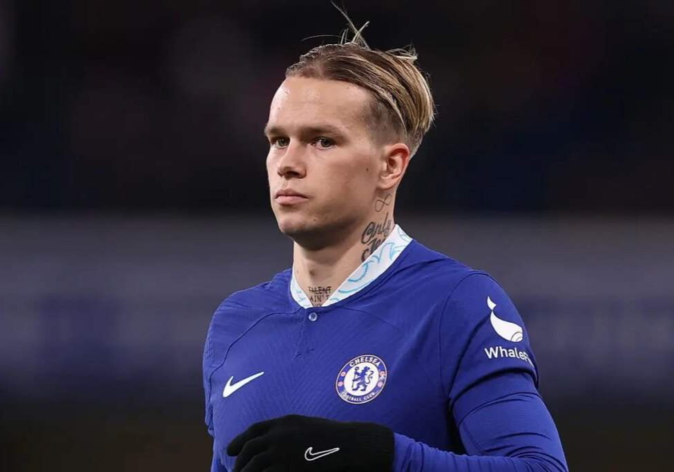 EPL Chelsea winger Mudryk devastated after move to Arsenal collapsed EPL Chelsea winger Mudryk devastated after move to Arsenal collapsed