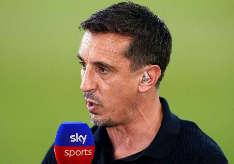 EPL Gary Neville names player Liverpool are missing