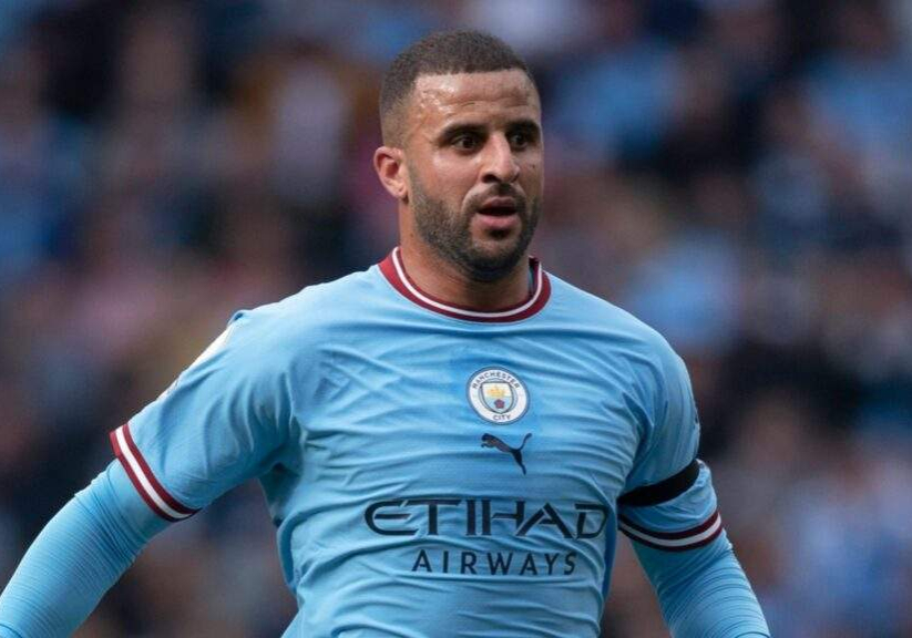 EPL He gives you lift Walker says Man City