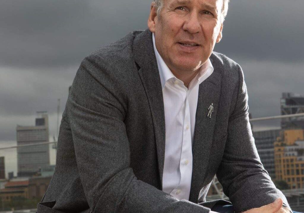 EPL Merson gives Man Utd condition to finish in top