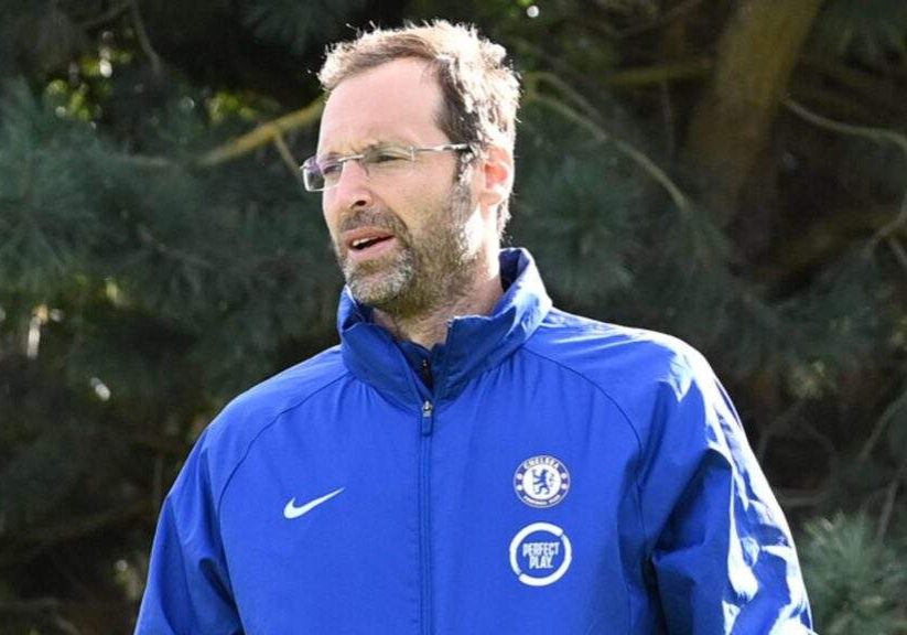 EPL Petr Cech names team to win title between Man EPL Petr Cech names team to win title between Man
