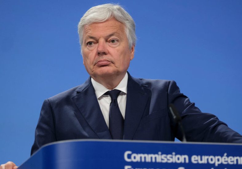 EU Commissioner Didier Reynders faces money laundering probe Ex-EU justice head charged with money laundering — RT World News