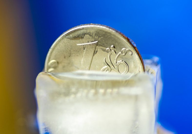 EU officials fear IMF could pull plug on Ukraine – Politico — RT World News