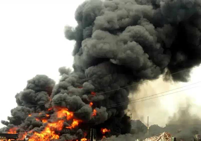 EXPLOSION