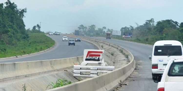 Fatal Crash on Lagos Ibadan Expressway Claims One Life, Injures Three Fatal Crash on Lagos Ibadan Expressway Claims One Life, Injures Three