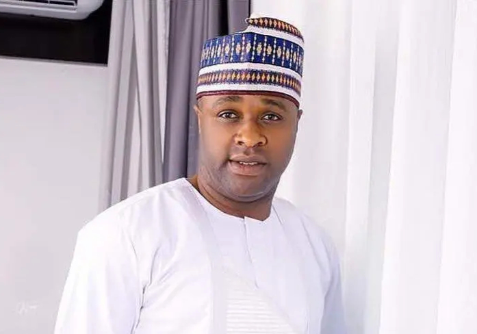 Femi Adebayo Explains Why He Slapped His Father Oga Bello Femi Adebayo Explains Why He Slapped His Father Oga Bello