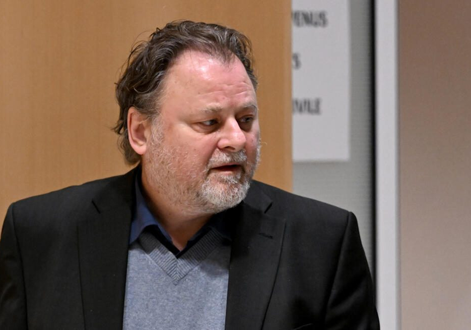 Film director sentenced for sexually assaulting actress Adéle Film director sentenced for sexually assaulting actress Adéle