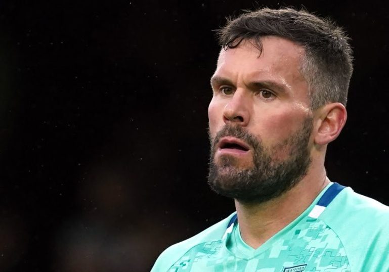 Foster Urges Man United to Sign Top Goalkeeper to Avoid EPL: Ben Foster identifies two signings to rescue Man Utd from mid-table struggle