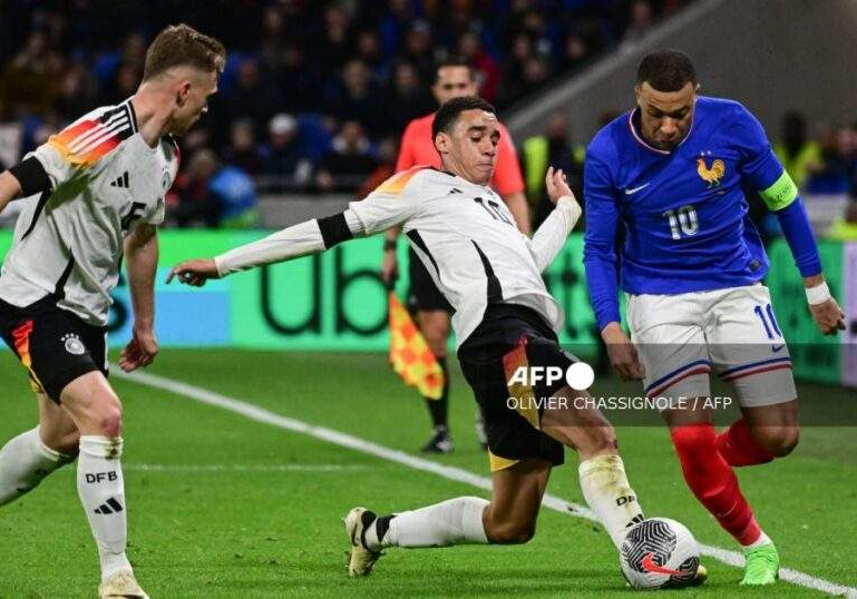 France Captain Kylian Mbappe Warns of Euro 2024 Disappointment After