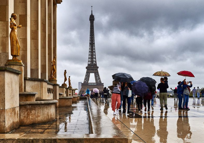 Fitch hits France with record-low credit score — RT Business News