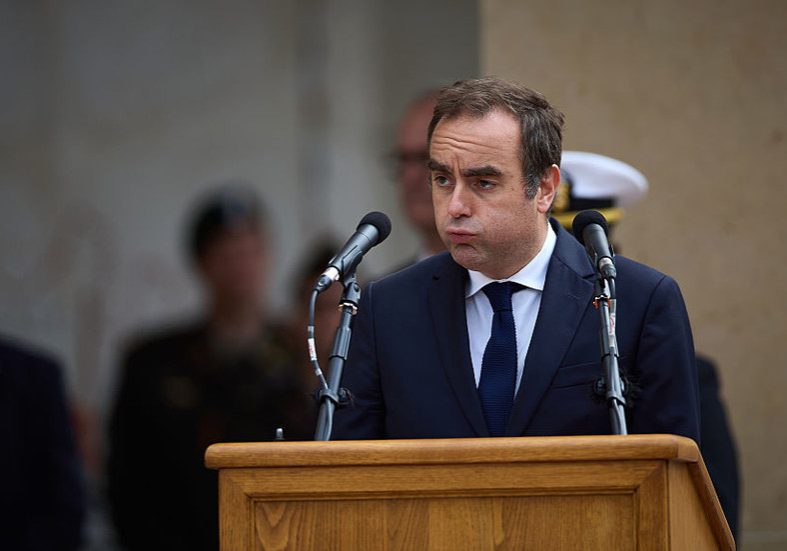 France’s Macron reappoints Lecornu as PM — RT World News