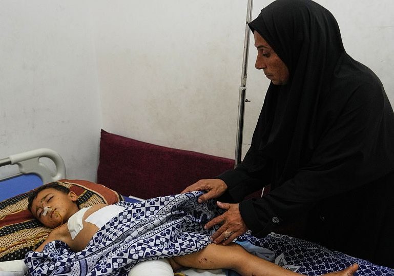 Gaza medical evacuation underway for 186 people WHO leads first medical evacuations from Gaza Strip since ceasefire