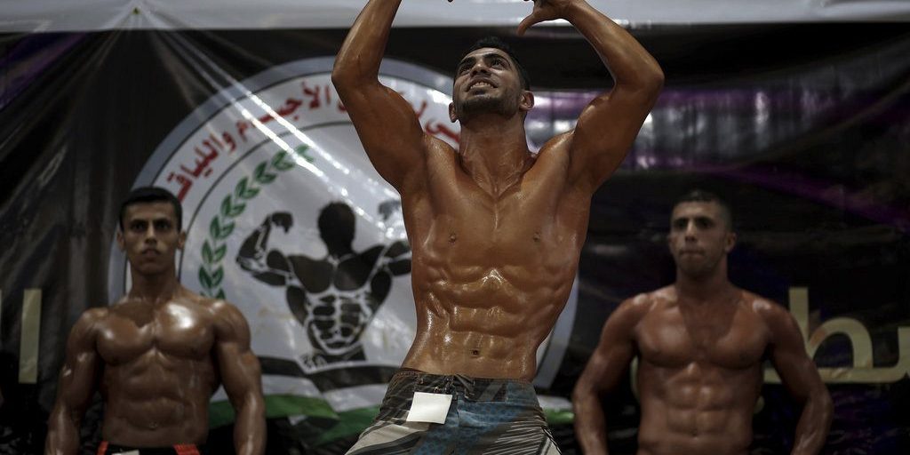 Gaza's starving bodybuilders fight to maintain muscle and hope Gazan bodybuilders struggle to keep up form amid ongoing war