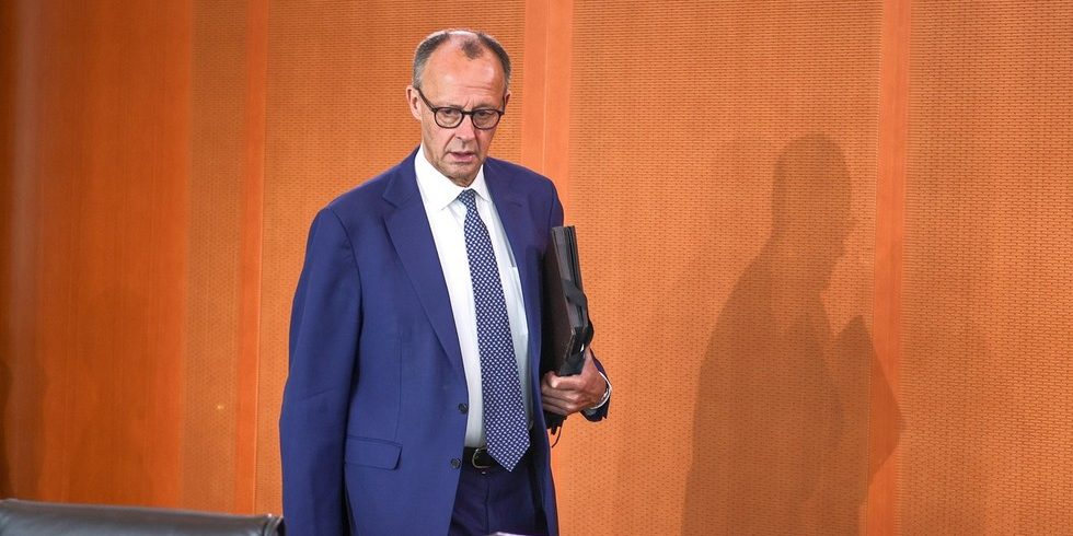 Germany’s Merz praises Israel for doing ‘dirty work for us’ — RT World News