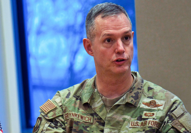 Top NATO commander gives update on Patriots for Ukraine — RT World News