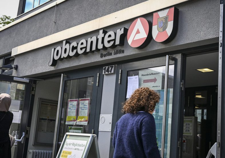 Germany welfare recipients list revised with Mohammed as top name Germany reveals most popular names among welfare recipients — RT World News