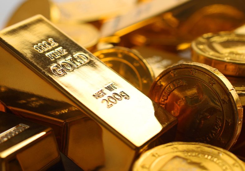 Gold price surges amid inflation and global tensions Gold could hit $10,000 – JPMorgan boss — RT Business News