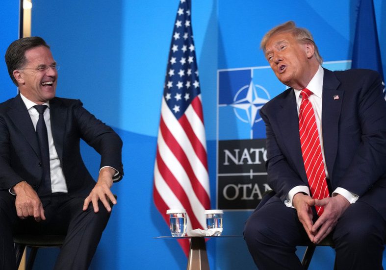 Trump leaks private message from NATO chief — RT World News