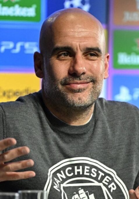 Guardiola names De Bruyne among top 3 best players in Man City's history