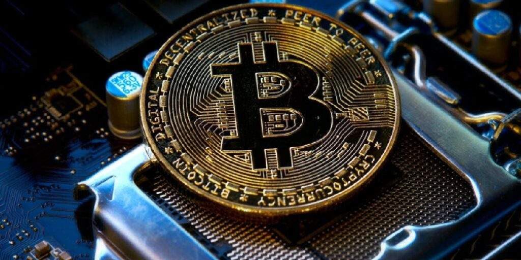 Hong Kong's First Inverse Bitcoin ETF Launches, Bets on Crypto