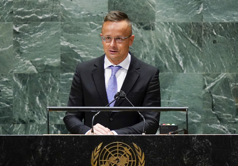 NATO member names key reason behind ‘bad relations’ with Ukraine — RT World News