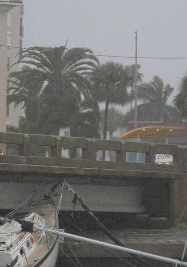 Hurricane Milton Bears Down on Tampa Bay