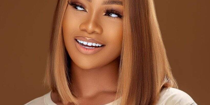 I was offered N18m to sit on same table with I was offered N18m to sit on same table with