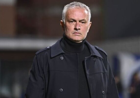 I won't respond to a GOAT - Mourinho mocks Icardi I won't respond to a GOAT - Mourinho mocks Icardi for calling him 'The Crying One'