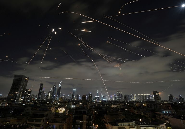 Iran launches new missile strikes on Israel, killing 4 and Injuring dozens
