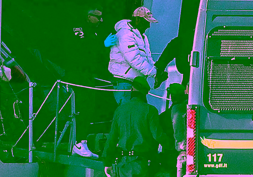 Italian govt sends 40 asylum seekers awaiting deportation to Albania Italian govt sends 40 asylum seekers awaiting deportation to Albania
