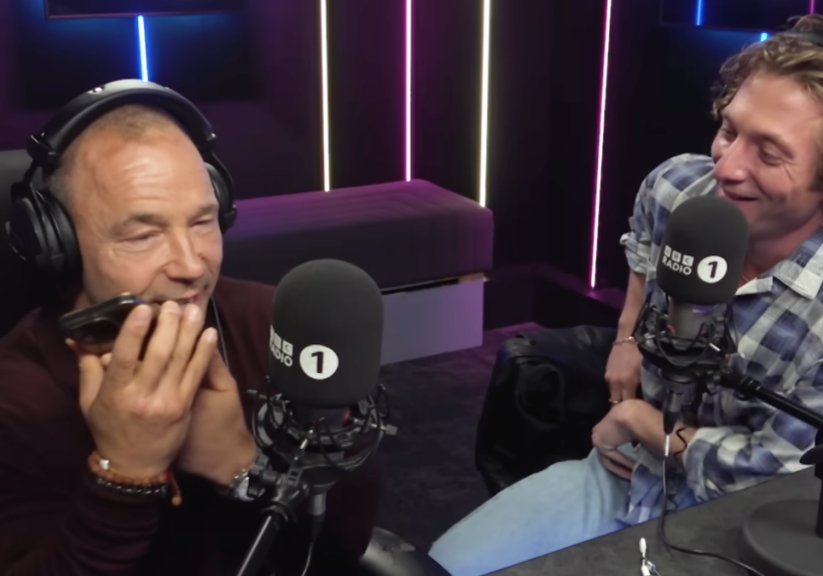 Jeremy Allen White and Stephen Graham chaotic BBC Radio 1 Jeremy Allen White and Stephen Graham calling famous friends on BBC Radio 1