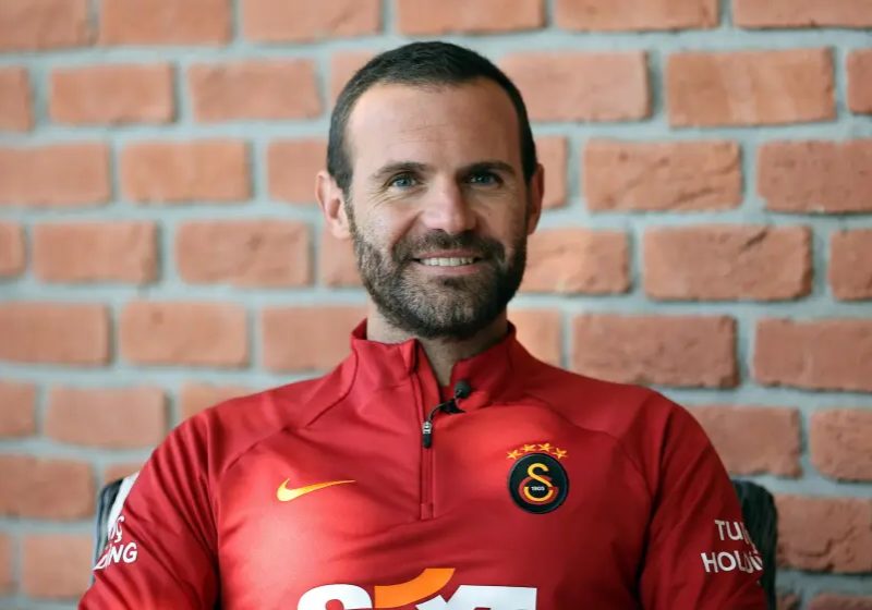 Juan Mata Praises Kobbie Mainoos Impact at Manchester United Juan Mata Praises Kobbie Mainoos Impact at Manchester United