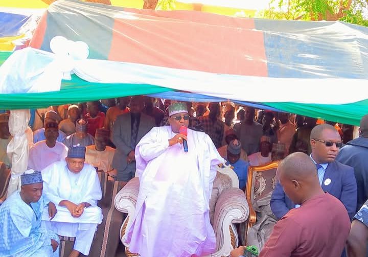 Kebbi govt battles mysterious disease affecting rice farms Kebbi govt battles mysterious disease affecting rice farms