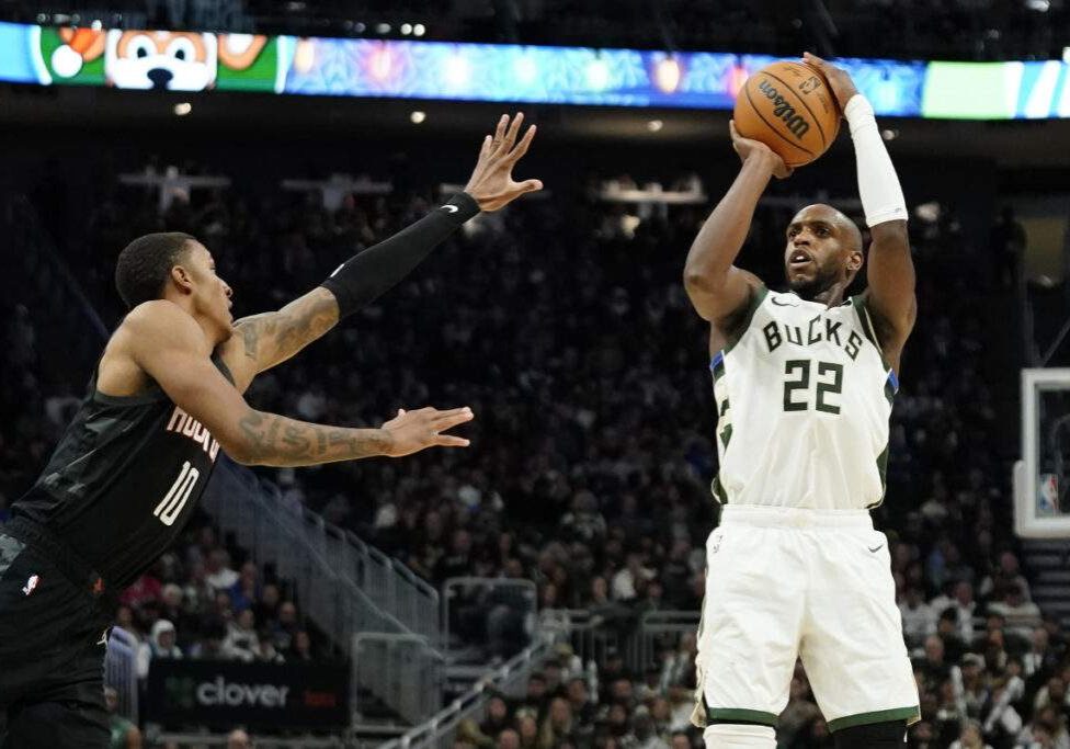 Khris Middleton Undergoes Ankle Surgeries, Expected to be Fully Healthy Khris Middleton Undergoes Ankle Surgeries, Expected to be Fully Healthy