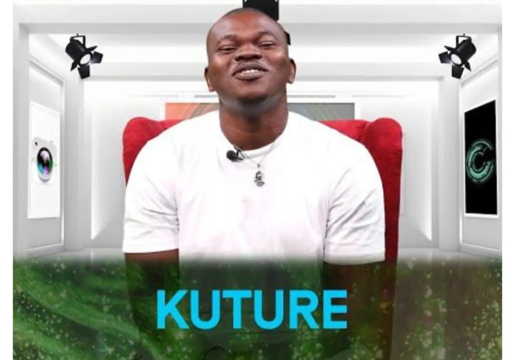 BBNaija S10; 'Dede acts like she doesn't use the toilet'- Kuture tells Big Brother
