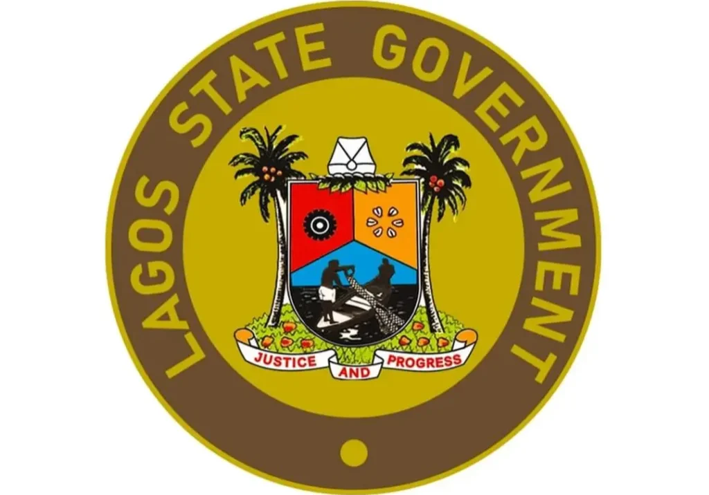 Lagos govt begins clearance of illegal structures along Lagos-Badagry Expressway