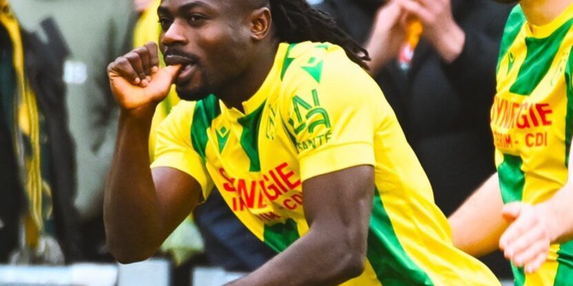 Ligue 1: Simon fires Nantes to victory over Lens Ligue 1: Simon fires Nantes to victory over Lens
