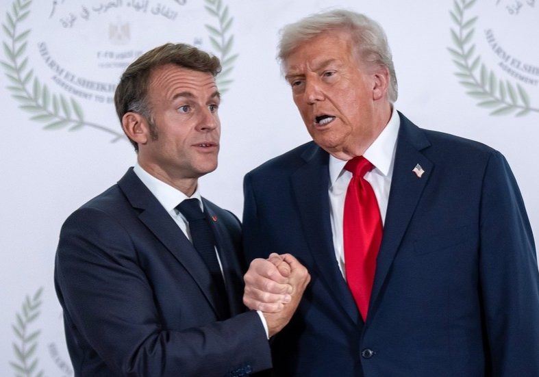 Trump discloses ‘private message’ from Macron — RT World News