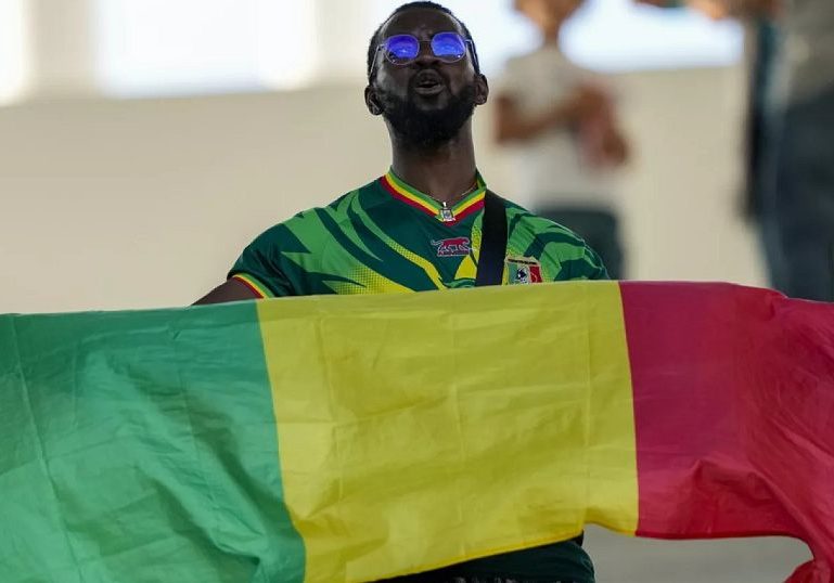 Mali slaps visa bond on US travelers in retaliation