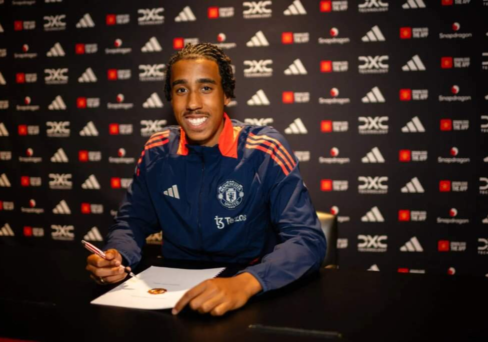 Manchester United Lures Leny Yoro Away from Real Madrid with Manchester United Lures Leny Yoro Away from Real Madrid with
