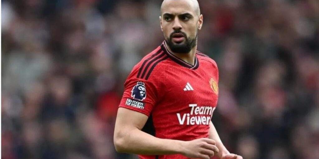 Manchester United Seek Permanent Deal for Sofyan Amrabat After Season Manchester United Seek Permanent Deal for Sofyan Amrabat After Season