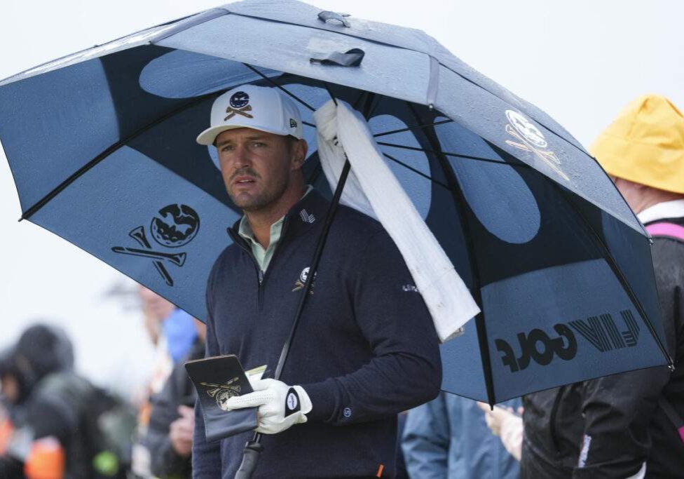 McIlroy and DeChambeau Struggle at Royal Troon McIlroy and DeChambeau Struggle at Royal Troon