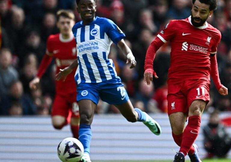 Mohamed Salah Leads Liverpool to Top of Premier League with