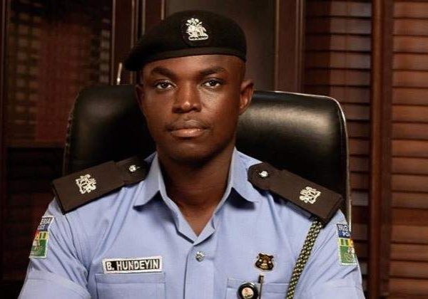 Mother Arrested for Poisoning One Year Old Daughter with Insecticide in Lagos Mother Arrested for Poisoning One Year Old Daughter with Insecticide in Lagos