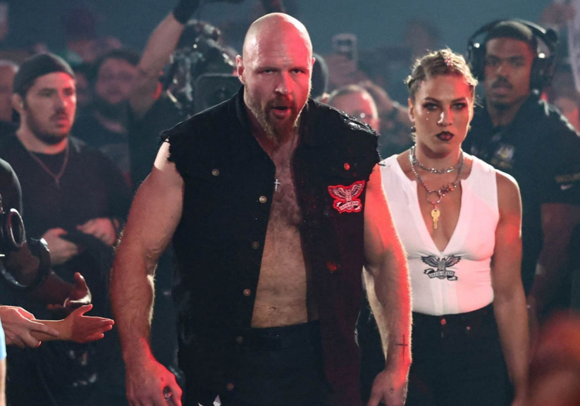 Jon Moxley is a 4-time AEW World Champion [Photo: AEW Official Website]