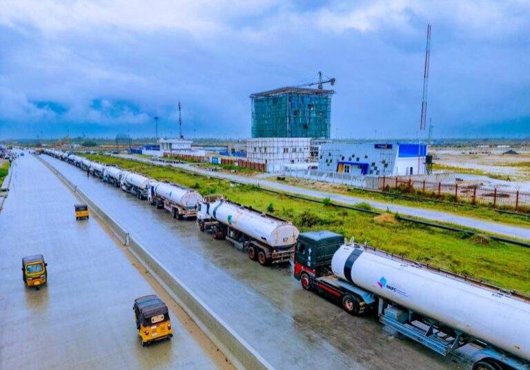 NNPC Deploys 100+ Trucks to Dangote Refinery for Petrol Lifting