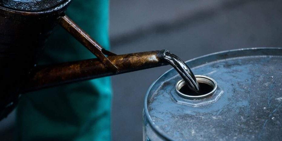 Naira Free Fall Nigerias crude oil sales should be in Naira Free Fall Nigerias crude oil sales should be in