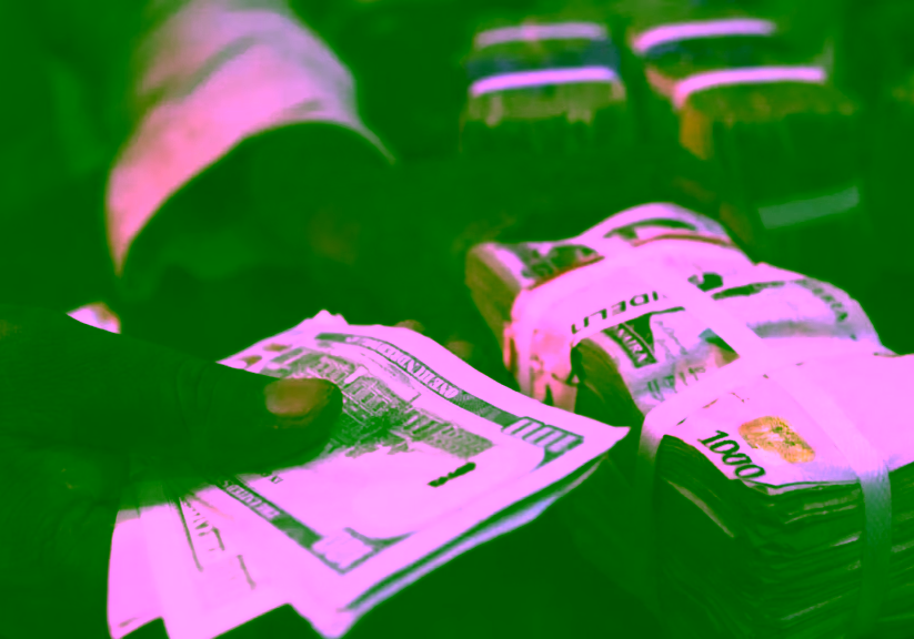 Naira defies CBN policies, continues slump against dollar Naira defies CBN policies, continues slump against dollar