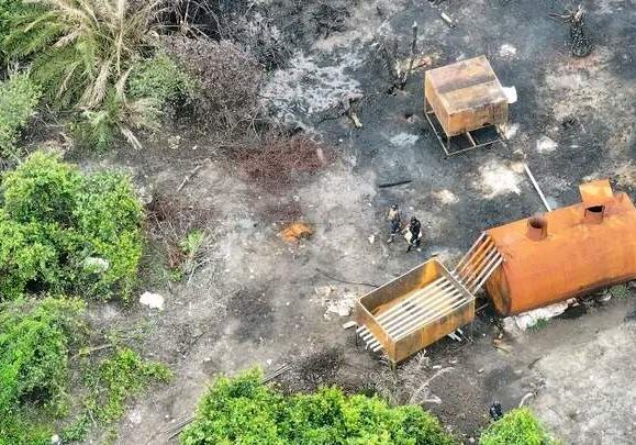 Navy Busts Illegal Refinery in Rivers State, Seizes Crude Oil Navy Busts Illegal Refinery in Rivers State, Seizes Crude Oil