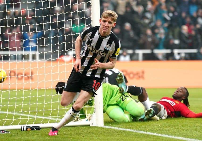 Newcastle vs Manchester United 1000x600 Newcastle vs Manchester United 1000x600